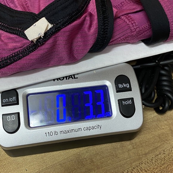 Lululemon Run Skim Singlet Tank Size 6 Racerback Raspberry with Black Trim Rare - Picture 9 of 9